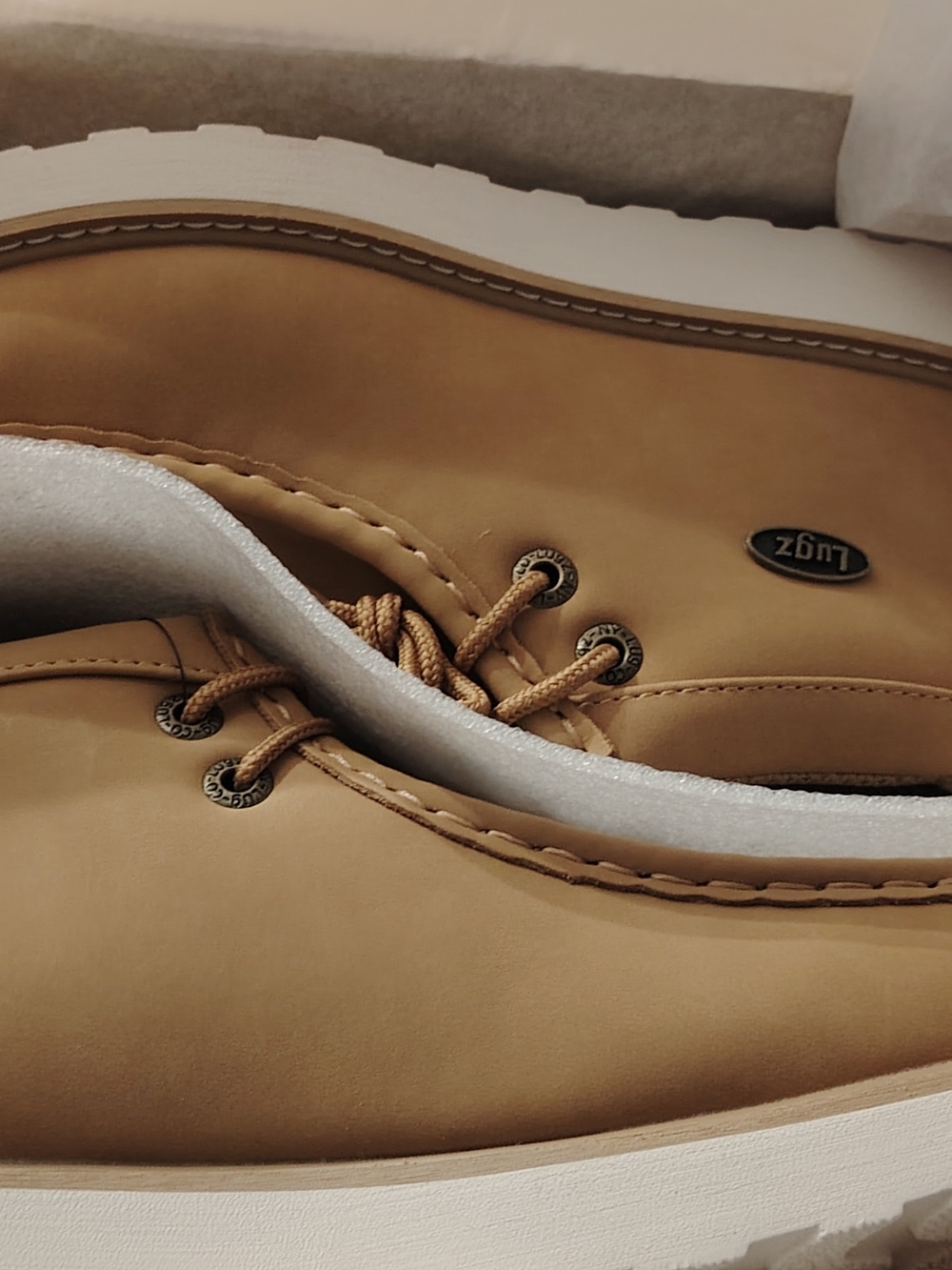 Lugz Men's Tan Casual Chukka - Lightweight Comfort - Picture 3 of 4